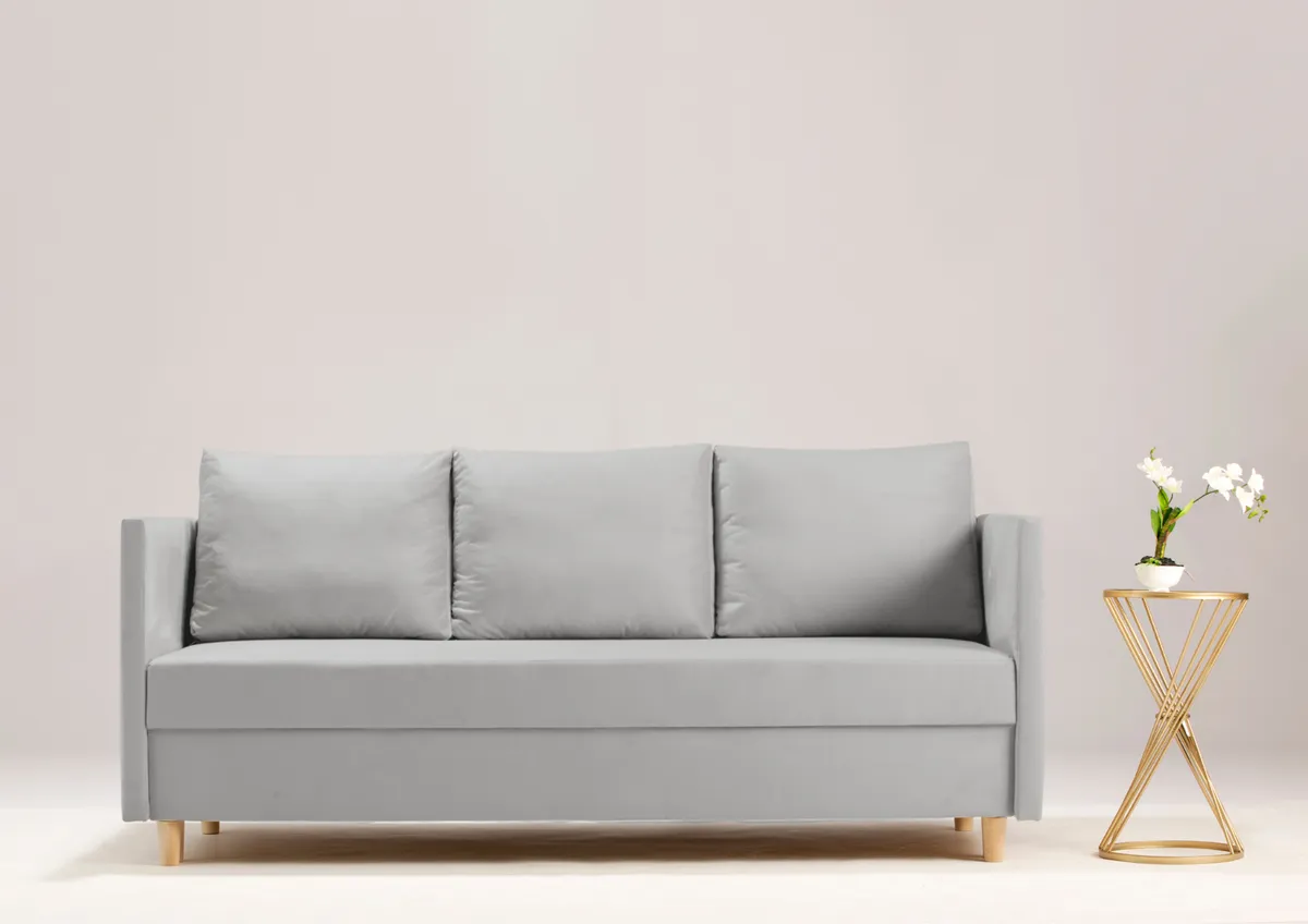 Sofa szara LIMA trzyosobowa z funkcją spania 215 cm: Szara sofa LIMA na drewnianych nogach