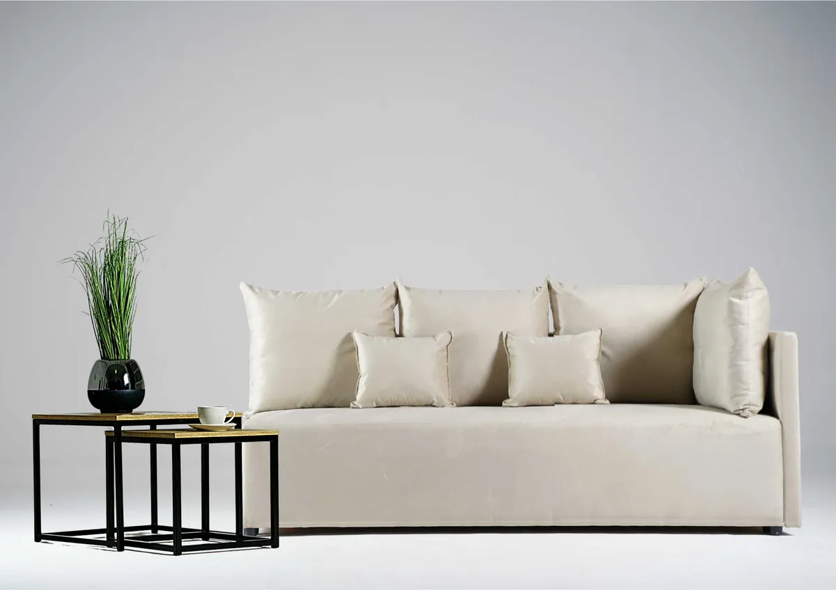 Sofa beżowa MINO prawa trzyosobowa z funkcją spania 198 cm: Sofa MINO prawa na małej powierzchni